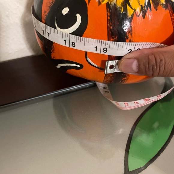 Handpainted Halloween GOURD Jack o
Lantern Scarecrow Pumpkin Signed - Picture 8 of 11